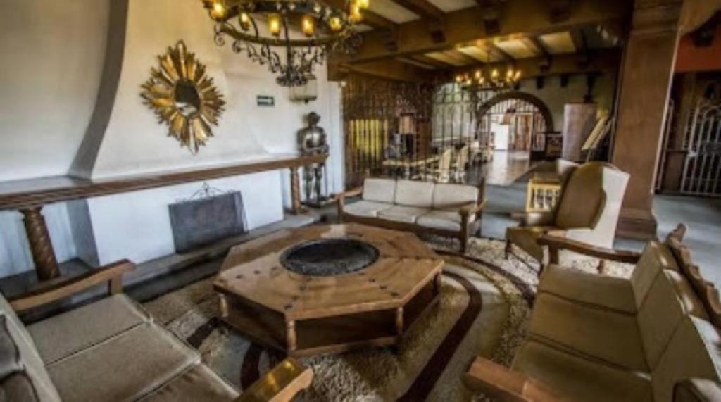 Hotel La Ermita Сан Мигел де Аленде Екстериор снимка